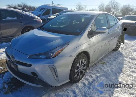 2020 Toyota Prius Le z USA, uszkodzony, nr VIN JTDL9RFU2L3016737